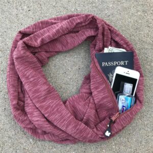 functional scarfs with pockets 